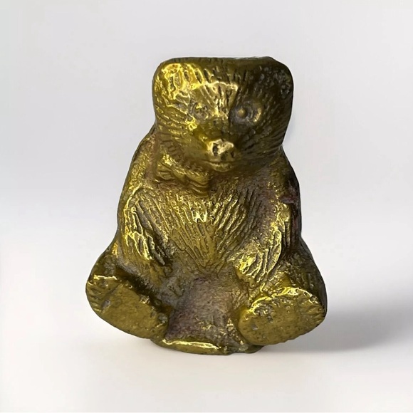 Vintage Solid Brass Bear Wearing Bow Tie Small Figurine 1.5” Paperweight - Picture 5 of 6